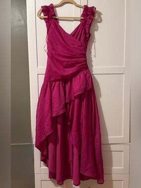 SOLD❣️Abercrombie & Fitch Magenta High Low Ruffle Maxi Dress